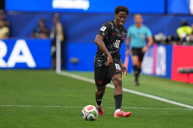 RECORD DATE NOT STATED 28th June 2026; SoFi Stadium, Los Angeles, California, United States of America; FIFA World Cup, WM, Weltmeisterschaft, Fussball Football, South Africa versus Canada; Jonathan David of Canada passes the ball AlecxBrown