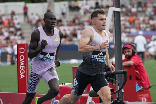 June 28, 2026, Paris, Å½Le-De-France, France: Patryk Sieradzki of Poland and Marco Arop of Canada compete during the men s 800m final at the Wanda Diamond League Meeting de Paris at Stade Charlo ty. Paris France - ZUMAh209 20260628_zsp_h209_041 Copyright: xAlixHabibx