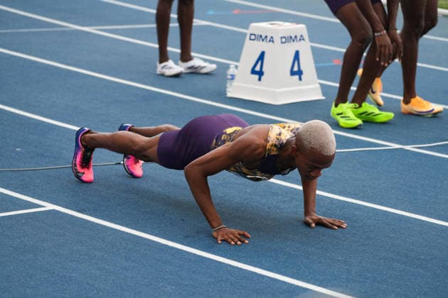 June 28, 2026, Paris, Å½Le-De-France, France: Busang Collen Kebinatshipi of Botswana celebrates after winning the men s 400m final by doing push-ups on the track during the Wanda Diamond League Meeting de Paris at Stade Charlo ty. Paris France - ZUMAh209 20260628_zsp_h209_062 Copyright: xAlixHabibx