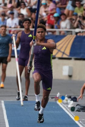 June 28, 2026, Paris, Å½Le-De-France, France: Zackaria Dia of France runs down the runway during the men s pole vault final at the Wanda Diamond League Meeting de Paris at Stade Charlo ty. Paris France - ZUMAh209 20260628_zsp_h209_096 Copyright: xAlixHabibx