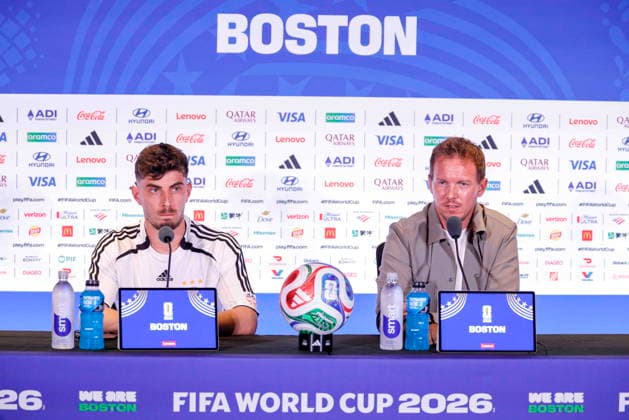 Sport Bilder des Tages #2 Fußball, FIFA WM 2026, Nationalteam Deutschland, Pressekonferenz FIFA World Cup, WM, Weltmeisterschaft, Fussball 2026 - Germany press conference, PK, Pressekonferenz German National player Kai Havertz (L), with German National Coach Julian Nagelsmann (R), responds to a question from the news media during a press conference at Boston Stadium near Boston in Foxborough, Massachusetts, USA, 28 June 2026. Germany meets Paraguay on 29 June during the 2026 FIFA World Cup round of 32. FOXBOROUGH MASSACHUSETTS United States  Copyright: xSHAWNxTHEWx