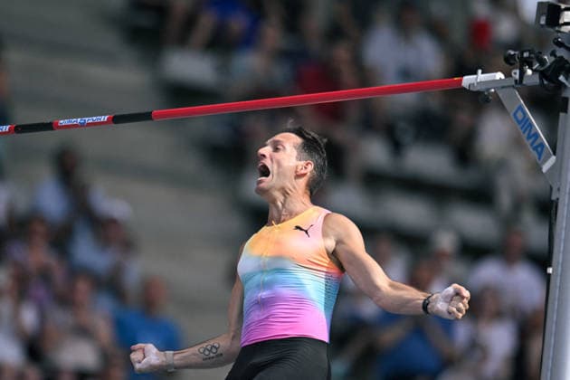 Wanda Diamond League in Paris FA Renaud Lavillenie competes during the Wanda Diamond League tournament at the Charlety Stadium in Paris on June 28, 2026. Photo by Firas Abdullah ABACAPRESS.COM Paris Ile-de-France France  Copyright: xAbdullahxFiras ABACAx