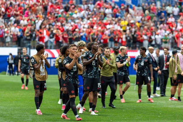 Canada Vs South Africa in Los Angeles - 28 Jun 2026 Canada players celebrate after winning the FIFA World Cup, WM, Weltmeisterschaft, Fussball Round of 32 soccer match against South Africa. Final score; Canada 1:0 South Africa Los Angeles United States Copyright: xRingoxChiux xSOPAxImagesx 20260628RC.FIFA_043