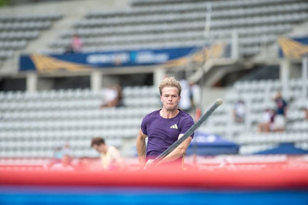 Wanda Diamond League - Meeting Of Paris Sondre Guttormsen of Norway warms up for the men s pole vault during the Meeting of Paris, part of the Wanda Diamond League, at Stade Charlety in Paris, France, on June 28, 2026. Paris Paris France  Copyright: xWalterxCunhax originalFilename:cunhacarvalho-notitle260628_npgSF.jpg