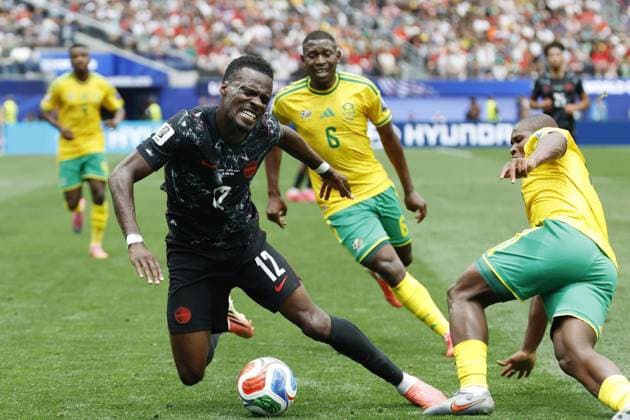Football: 2026 World Cup Canada s Tani Oluwaseyi (12) is in action during the first half of a football World Cup round of 32 match against South Africa at Los Angeles Stadium in Inglewood, California, on June 28, 2026.  A14AA0005620661P