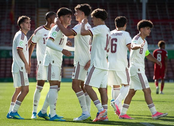 Football - 2026 UEFA European Under-19 Championship (U19 Euros) - Group A: Wales vs. Spain - SToK Cae Ras (Racecourse Ground) - Sunday 28th June 2026 Spain U19 celebrate their fourth goal against Wales U19 COLORSPORT BARRY MITCHELL 