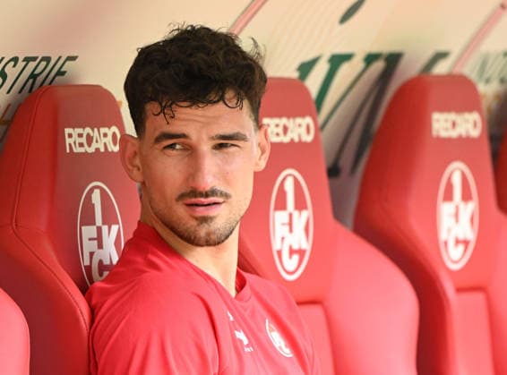 Fussball - 2. Bundesliga - Saison 2026 27 1. FC Kaiserslautern 29.06.2026 1. Training für die neue Saison Ivan PRTAJIN (1. FC Kaiserslautern) befindet sich noch in der Reha 1. FC Kaiserslautern *** Soccer, 2. Bundesliga, 2026–27 Season, 1 FC Kaiserslautern, June 29, 2026, 1 Training for the new season, Ivan PRTAJIN, 1 FC Kaiserslautern is still in rehab, 1 FC Kaiserslautern