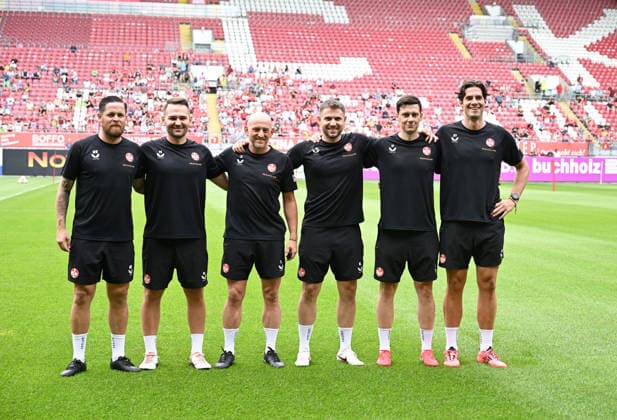 Fussball - 2. Bundesliga - Saison 2026 27 1. FC Kaiserslautern 29.06.2026 1. Training für die neue Saison Die Neuzugänge beim Trainerteam, v.li: Mike WUNDERLICH, Philip GIESLER , Trainer Torsten LIEBERKNECHT (1. FC Kaiserslautern), Max LIEBERKNECHT, Simon RESCH, und Nils VOGT 1. FC Kaiserslautern *** Soccer, 2. Bundesliga, 2026–27 Season, 1. FC Kaiserslautern, June 29, 2026, 1:00 p.m. Training for the new season. The new additions to the coaching staff, from left: Mike WUNDERLICH, Philip GIESLER, Coach Torsten LIEBERKNECHT, 1. FC Kaiserslautern, Max LIEBERKNECHT, Simon RESCH, and Nils VOGT, 1. FC Kaiserslautern