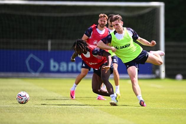 OH LEUVEN - FIRST TRAINING SESSION 2026-2027 OUD-HEVERLEE, BELGIUM - JUNE 29 : during the first training Session of OH Leuven prior the 2026-2027 Jupiler Pro League Season. on June 29, 2026 in Oud HEverlee, Belgium, 29 06 2026 Oud-Heverlee Belgium  Copyright: xGvgx