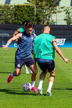 Club s Hugo Vetlesen and Club s Nicolo Tresoldi pictured in action during a training session of Belgian first division soccer team Club Brugge, on Monday 29 June 2026 in Brugge, in preparation of the upcoming 2026-2027 Belgian first division soccer season. KURTxDESPLENTER  x179852490x