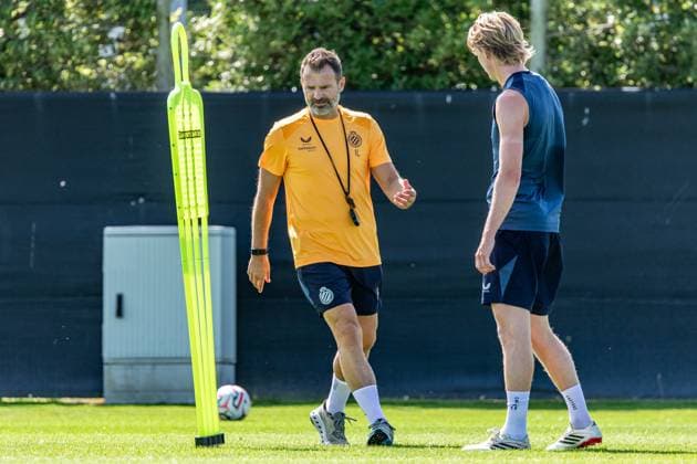 Club s head coach Ivan Leko pictured during a training session of Belgian first division soccer team Club Brugge, on Monday 29 June 2026 in Brugge, in preparation of the upcoming 2026-2027 Belgian first division soccer season. KURTxDESPLENTER  x179852693x