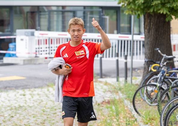 Fussball, Herren, Saison 2026 27, 1. Bundesliga, 1. FC Union Berlin, medizinische Untersuchungen in der Sportmedizin der Charite Berlin, Woo-Yeong Jeong (Wooyeong, 1. FC Union Berlin) mit blondierten Haaren, 29.06. 2026, *** Soccer, Men s, 2026–27 Season, Bundesliga 1, 1. FC Union Berlin, medical examinations at the Department of Sports Medicine at Charité Berlin, Woo Yeong Jeong Wooyeong, 1. FC Union Berlin with bleached hair, June 29, 2026, Copyright: xMatthiasxKochx