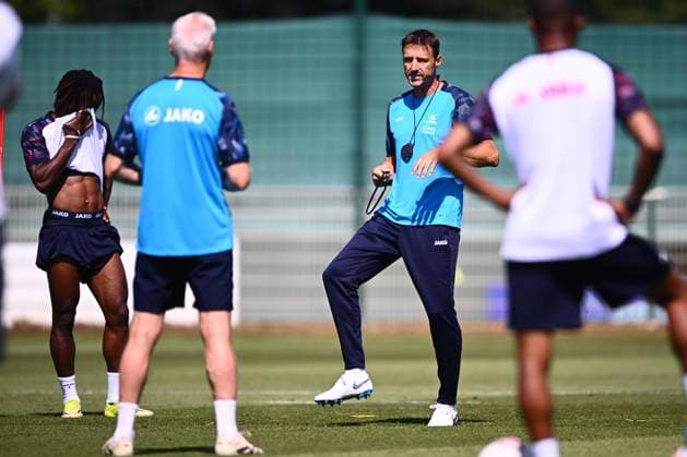 OH LEUVEN - FIRST TRAINING SESSION 2026-2027 OUD-HEVERLEE, BELGIUM - JUNE 29 : TIMMY SIMONS during the first training Session of OH Leuven prior the 2026-2027 Jupiler Pro League Season. on June 29, 2026 in Oud HEverlee, Belgium, 29 06 2026 Oud-Heverlee Belgium  Copyright: xGvgx