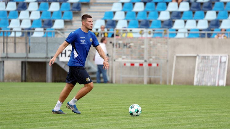 29.06.2026, xrekx, Fussball 3.Liga, 1.FC Saarbruecken - Trainingsauftakt Saison 2026 27 v.l. Mladen Cvjetinovic (1. FC Saarbruecken) (DFL DFB REGULATIONS PROHIBIT ANY USE OF PHOTOGRAPHS as IMAGE SEQUENCES and or QUASI-VIDEO) Saarbruecken *** June 29, 2026, xrekx, Soccer 3rd Division, 1 FC Saarbrücken Starts Training for the 2026-27 Season; from left: Mladen Cvjetinovic, 1 FC Saarbrücken. DFL and DFB regulations prohibit any use of photographs as image sequences and or quasi-video. Saarbrücken
