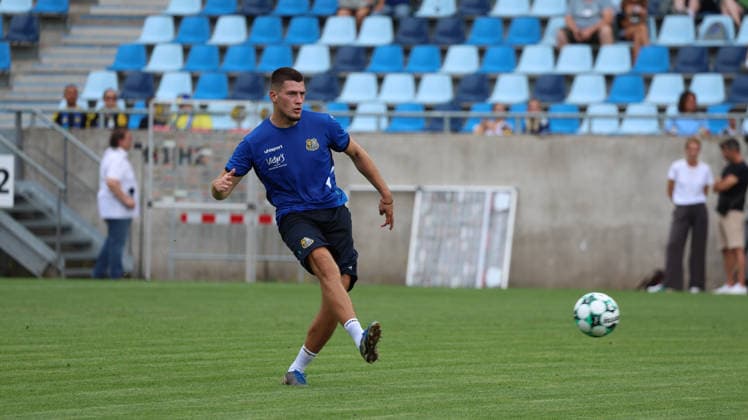 29.06.2026, xrekx, Fussball 3.Liga, 1.FC Saarbruecken - Trainingsauftakt Saison 2026 27 v.l. Mladen Cvjetinovic (1. FC Saarbruecken) (DFL DFB REGULATIONS PROHIBIT ANY USE OF PHOTOGRAPHS as IMAGE SEQUENCES and or QUASI-VIDEO) Saarbruecken *** June 29, 2026, xrekx, Soccer 3rd Division, 1 FC Saarbrücken Starts Training for the 2026-27 Season; from left: Mladen Cvjetinovic, 1 FC Saarbrücken. DFL and DFB regulations prohibit any use of photographs as image sequences and or quasi-video. Saarbrücken