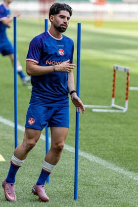 29.06.2026, xdaymx, Fussball 2.Bundesliga, 1.FC Kaiserslautern - Trainingsauftakt Saison 2026 27, Semih Sahin beim Trainingsauftakt. (DFL DFB REGULATIONS PROHIBIT ANY USE OF PHOTOGRAPHS as IMAGE SEQUENCES and or QUASI-VIDEO) Kaiserslautern *** June 29, 2026, xdaymx, Soccer 2. Bundesliga, 1 FC Kaiserslautern Kicks Off Training for the 2026–27 Season, Semih Sahin at the Start of Training DFL DFB REGULATIONS PROHIBIT ANY USE OF PHOTOGRAPHS AS IMAGE SEQUENCES AND OR QUASI-VIDEO Kaiserslautern