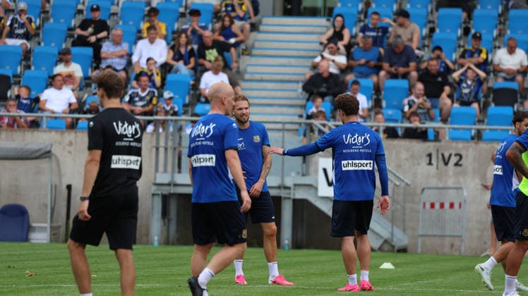 29.06.2026, xrekx, Fussball 3.Liga, 1.FC Saarbruecken - Trainingsauftakt Saison 2026 27 v.l. Niko Bretschneider (1.FC Saarbruecken) (DFL DFB REGULATIONS PROHIBIT ANY USE OF PHOTOGRAPHS as IMAGE SEQUENCES and or QUASI-VIDEO) Saarbruecken *** June 29, 2026, xrekx, Soccer 3rd Division, 1 FC Saarbrücken Start of Training for the 2026–27 Season, from left: Niko Bretschneider, 1 FC Saarbrücken. DFL and DFB regulations prohibit any use of photographs as image sequences and or quasi-video. Saarbrücken