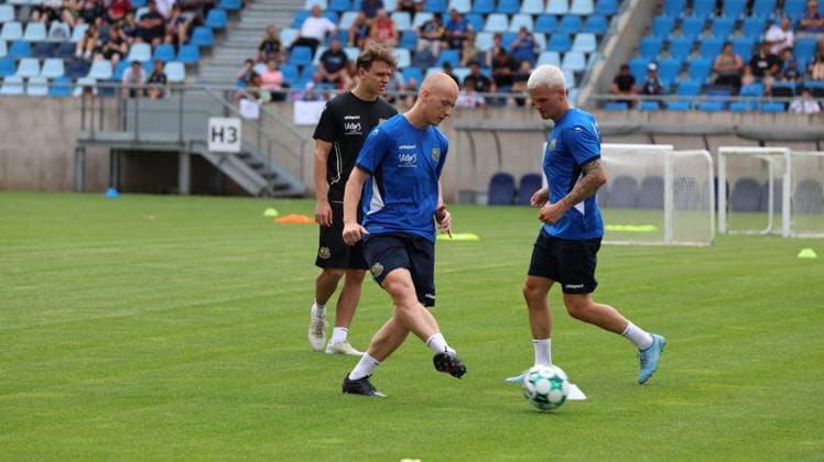 29.06.2026, xrekx, Fussball 3.Liga, 1.FC Saarbruecken - Trainingsauftakt Saison 2026 27 v.l. Sebastian Vasiliadis (1.FC Saarbruecken) (DFL DFB REGULATIONS PROHIBIT ANY USE OF PHOTOGRAPHS as IMAGE SEQUENCES and or QUASI-VIDEO) Saarbruecken *** June 29, 2026, xrekx, Soccer 3rd Division, 1 FC Saarbrücken Starts Training for the 2026-27 Season, from left: Sebastian Vasiliadis, 1 FC Saarbrücken. DFL and DFB regulations prohibit any use of photographs as image sequences and or quasi-video. Saarbrücken