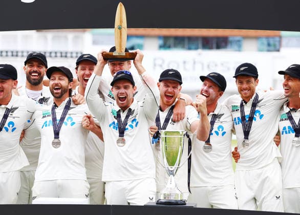 New Zealand players celebrate at the end of the match England v New Zealand, Third Test, Day Five, Rothesay Test Match Series, Cricket, Trent Bridge, Nottingham, UK - 29 Jun 2026Nottingham Trent Bridge United Kingdom EDITORIAL USE ONLY No use with unauthorised audio, video, data, fixture lists, club league logos or live services. Online in-match use limited to 120 images, no video emulation. No use in betting, games or single club league player publications.  Copyright: xMattxWest Shutterstockx 16957754ax