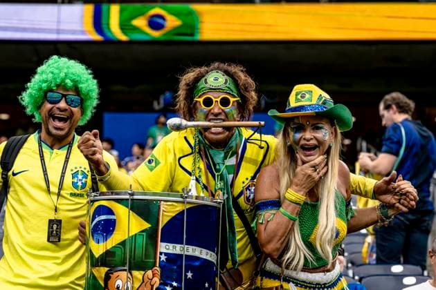HOUSTON - Brazilian supporters during the 2026 World Cup match between Brazil and Japan at Houston Stadium on June 29, 2026, in Houston, United States. (Photo by Stefan Koops EYE4IMAGES DeFodi Images) - *** HOUSTON: Brazilian fans during the 2026 World Cup match between Brazil and Japan at Houston Stadium on June 29, 2026, in Houston, United States. Photo by Stefan Koops, EYE4IMAGES, DeFodi Images
