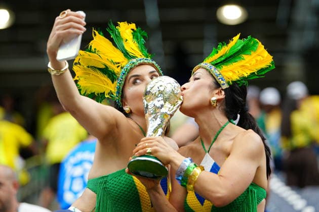 Brazil v Japan - FIFA World Cup, WM, Weltmeisterschaft, Fussball 2026 - Round of 32 HOUSTON, USA - JUNE 29: Fans support their team prior the FIFA World Cup 2026 Round of 32 match between Brazil and Japan at Houston Stadium (NRG Stadium) on June 29, 2026 in Houston, Texas. Hakan Akgun Anadolu Texas United States. Editorial use only. Please get in touch for any other usage.  Copyright: x2026xAnadoluxHakanxAkgunx