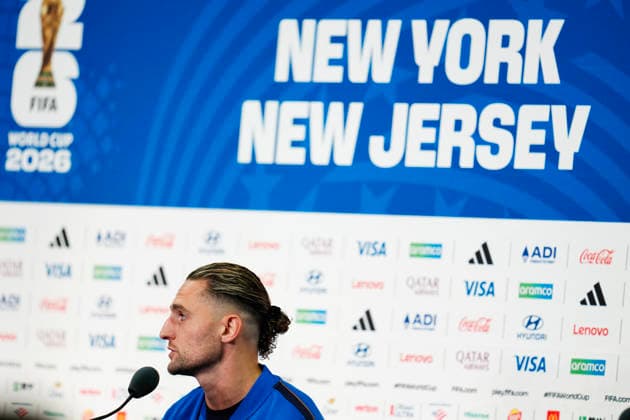 NEW JERSEY, USA 20260629 France s Adrien Rabiot during the men s national team, Nationalteam s press conference, PK, Pressekonferenz in New Jersey ahead of the round of 16 match against Sweden during the World Cup. ***The image is included in the SPORTS PACKAGE. For others PAYMENT IMAGE*** NEW JERSEY USA x9200x *** NEW JERSEY, USA 20260629 France s Adrien Rabiot during the men s national team s press conference in New Jersey ahead of the Round of 16 match against Sweden during the World Cup ***The image is included in the SPORTS PACKAGE. For others, PAYMENT IMAGE*** NEW JERSEY USA x9200x  Copyright: xBjörnxLarssonxRosvall TTx WORLD CUP PRESS CONFERENCE NEW JERSEY