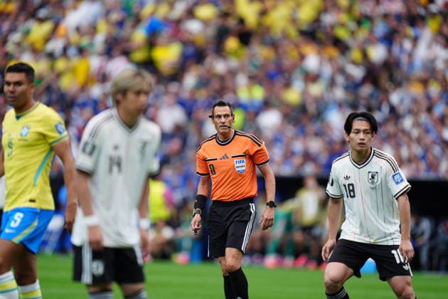 Brazil v Japan - FIFA World Cup, WM, Weltmeisterschaft, Fussball 2026 - Round of 32 HOUSTON, USA - JUNE 29: Referee Maurizio Mariani officiates the FIFA World Cup 2026 Round of 32 match between Brazil and Japan at Houston Stadium (NRG Stadium) on June 29, 2026 in Houston, Texas. Hakan Akgun Anadolu Texas United States. Editorial use only. Please get in touch for any other usage.  Copyright: x2026xAnadoluxHakanxAkgunx
