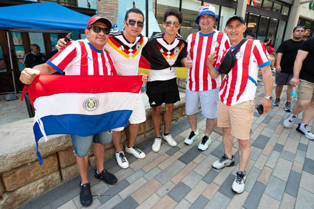 June 29, 2026; Foxborough, Massachusetts, USA; Supporters of Paraguay and Germany mingle ahead of a FIFA World Cup, WM, Weltmeisterschaft, Fussball 2026 Round of 32 match between Germany and Paraguay at Boston Stadium. (c) CSM - ZUMAc04_ 20260629_zma_c04_006 Copyright: xBurtxGranofskyx