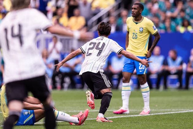 Brazil v Japan: round of 32 - FIFA World Cup, WM, Weltmeisterschaft, Fussball 2026 HOUSTON, TEXAS - JUNE 29: Kaishu Sano 24 of Japan celebrates after scoring a goal during the FIFA World Cup 2026 round of 32 match between Brazil and Japan at Houston Stadium on June 29, 2026 in Houston, USA. (Photo by Victor Monteiro PxImages) Houston Houston Stadium Texas USA Copyright: xVictorxMonteirox