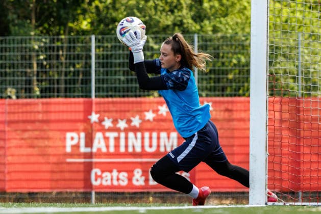 1. FSV Mainz 05 Frauen, Auftakttraining, 29.06.2026 Laura Pawlowski (1. FSV Mainz 05 Frauen, 12) Auftakttraining der Frauen des 1. FSV Mainz 05 zur Saison 2026 27 der 1. Frauen Fussball Bundesliga, Trainingsgelände auf dem Wolfgang Frank Campus, Mainz, 29.06.2026 DFL DFB regulations prohibit any use of photographs as image sequences and or quasi-video. *** 1 FSV Mainz 05 Women, Season-Opening Training Session, June 29, 2026 Laura Pawlowski 1 FSV Mainz 05 Women, 12th opening training session for the 1 FSV Mainz 05 women’s team for the 2026 season, 27th round of the Women’s Bundesliga, training grounds at the Wolfgang Frank Campus, Mainz, June 29, 2026 DFL DFB regulations prohibit any use of photographs as image sequences and or quasi-video Copyright: xBEAUTIFULxSPORTS Hahnex