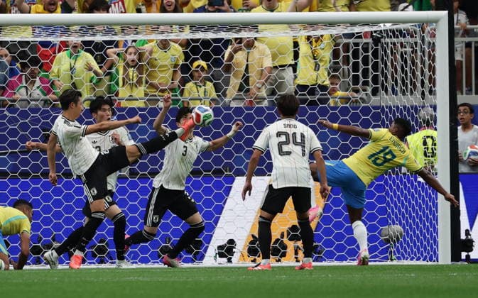 FIFA World Cup, WM, Weltmeisterschaft, Fussball 2026 - Round of 32 - Brazil vs Japan Brazil misses a chance to score during the FIFA World Cup 2026 Round of 32 match Brazil against Japan, in Houston, USA, 29 June 2026. HOUSTON United States  Copyright: xCHRISTOPHERxNEUNDORFx
