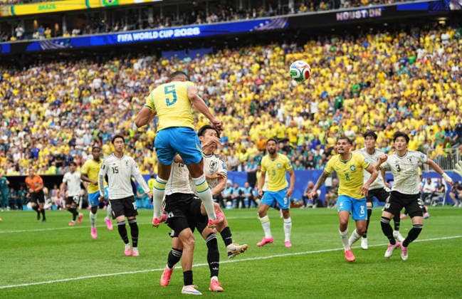 Casemiro (Brazil) scores and celebrates his teams first goal during Brazil and Japan, Round of 32 FIFA World Cup, WM, Weltmeisterschaft, Fussball 2026, Houston Stadium, Texas, USA on June 29, 2026. Thor Wegner DeFodi Images. (Photo by DeFodi Images) - *** Casemiro of Brazil scores and celebrates his team s first goal during the match between Brazil and Japan in the Round of 32 of the 2026 FIFA World Cup at Houston Stadium in Texas, USA, on June 29, 2026. Thor Wegner, DeFodi Images. Photo by DeFodi Images