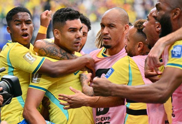 FIFA World Cup, WM, Weltmeisterschaft, Fussball 2026 - Round of 32 - Brazil vs Japan Casemiro (2-L) of Brazil celebrates with teammates after scoring the 1-1 goal during the FIFA World Cup 2026 Round of 32 match Brazil against Japan, in Houston, USA, 29 June 2026. HOUSTON United States  Copyright: xSAMxWASSONx