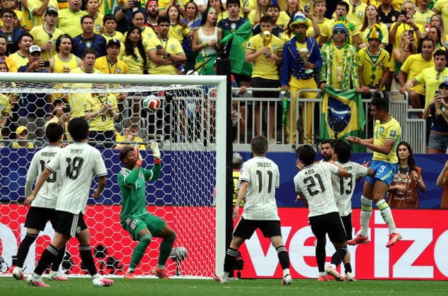 FIFA World Cup, WM, Weltmeisterschaft, Fussball 2026 - Round of 32 - Brazil vs Japan Casemiro of Brazil scores the 1-1 during the FIFA World Cup 2026 Round of 32 match Brazil against Japan, in Houston, USA, 29 June 2026. HOUSTON United States  Copyright: xCHRISTOPHERxNEUNDORFx