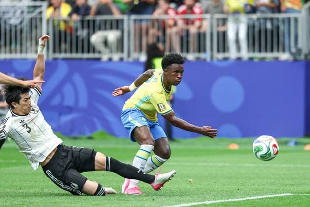 RECORD DATE NOT STATED FIFA World Cup, WM, Weltmeisterschaft, Fussball 2026 - Round of 32 - Brazil v Japan Vinicius Jr. player of Brazil shoots ate goal during the FIFA World Cup 2026 Round of 32 match between Brazil and Japan at Houston Stadium, in Texas, United States, on Monday, June 29, 2026.(Foto: Vanessa Carvalho Brazil Photo Press IMAGO) Sports Copyright: xVanessaxCarvalhox