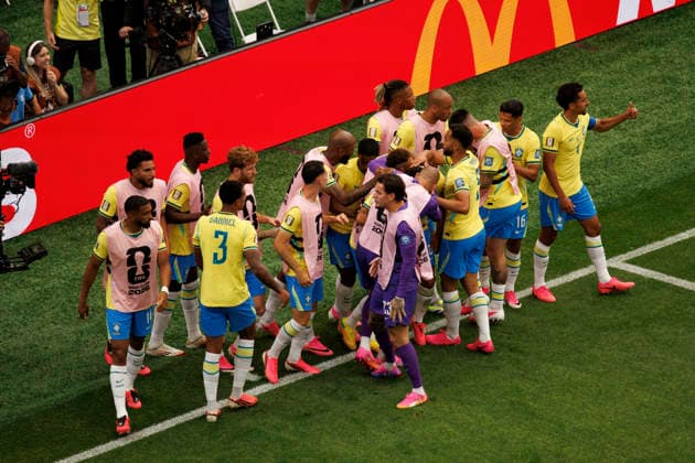 Casemiro and players of Brazil seen celebrating after scoring goal during FIFA World Cup, WM, Weltmeisterschaft, Fussball 2026 Round of 32 game between national teams of Brazil and Japan (Grzegorz Wajda Ball Raw Images) Houston Houston Stadium USA Copyright: xGrzegorzxWajdax grzegorzwajda_brazil_japan_2526_4-16