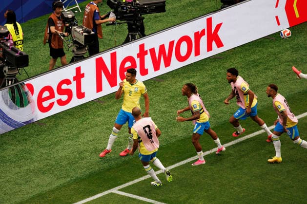 Casemiro and players of Brazil seen celebrating after scoring goal during FIFA World Cup, WM, Weltmeisterschaft, Fussball 2026 Round of 32 game between national teams of Brazil and Japan (Grzegorz Wajda Ball Raw Images) Houston Houston Stadium USA Copyright: xGrzegorzxWajdax grzegorzwajda_brazil_japan_2526_4-11