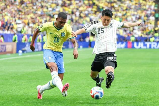 RECORD DATE NOT STATED FIFA World Cup, WM, Weltmeisterschaft, Fussball 2026 - Round of 32 - Brazil v Japan Rayan player of Brazil and Junnosuke Suzuki player of Japan during the FIFA World Cup 2026 Round of 32 match between Brazil and Japan at Houston Stadium, in Texas, United States, on Monday, June 29, 2026.(Foto: Vanessa Carvalho Brazil Photo Press IMAGO) Sports Copyright: xVanessaxCarvalhox