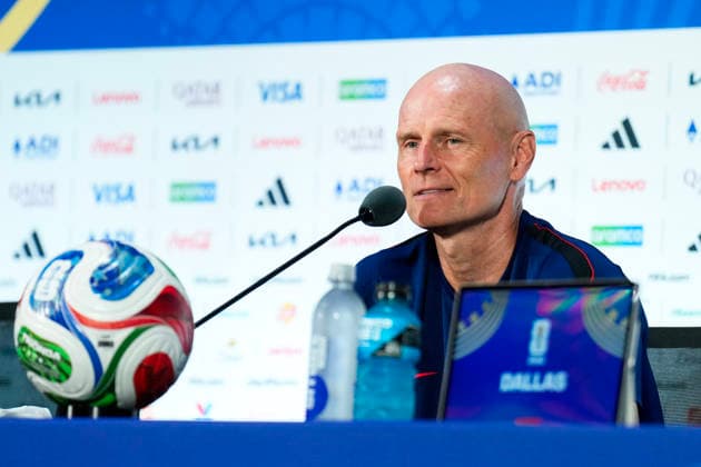 Fotball-VM 2026 Dallas, Texas , USA 20260629. Landslagssjef Stale Solbakken pa pressekonferanse dagen for 16-delsfinalen i fotball-VM mellom Norge og Elfenbenskysten i Dallas. Foto: Fredrik Varfjell NTB Dallas, Texas USA EDITORIAL USE ONLY. RESTRICTED USE FOR BETTING COMPANIES Ref:_SPO5mECHS1i3v8.jpg *** 2026 FIFA World Cup, Dallas, Texas, USA, June 29, 2026. National team coach Stale Solbakken at a press conference on the day of the Round of 16 match in the FIFA World Cup between Norway and Ivory Coast in Dallas. Photo: Fredrik Varfjell, NTB. Dallas, Texas, USA EDITORIAL USE ONLY RESTRICTED USE FOR BETTING COMPANIES  Copyright: xFredrikxVarfjellx xNTBx