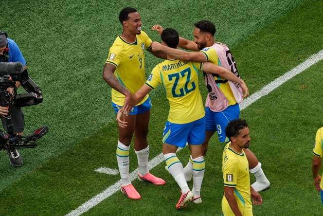 Gabriel Martinelli of Brazil celebrates with Gabriel of Brazil and Matheus Cunha of Brazil Brazil v Japan, 2026 FIFA World Cup, WM, Weltmeisterschaft, Fussball Round of 32, Football, Houston Stadium, Houston, Texas, USA - 29 Jun 2026Houston Houston Stadium Texas (TX) United States of America  Copyright: xIsmaelxAdnan Shutterstockx 16968921dg