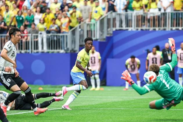 June 29, 2026, USA: Vinicius Jr. player of Brazil shoots ate goal during the FIFA World Cup, WM, Weltmeisterschaft, Fussball 2026 Round of 32 match between Brazil and Japan at Houston Stadium, in Texas, United States, on Monday, June 29, 2026.(Foto: Brazil Photo Press Brazil Photo Press) INTERNATIONAL USA - ZUMAc233 0860336701st Copyright: xVanessaxCarvalhox