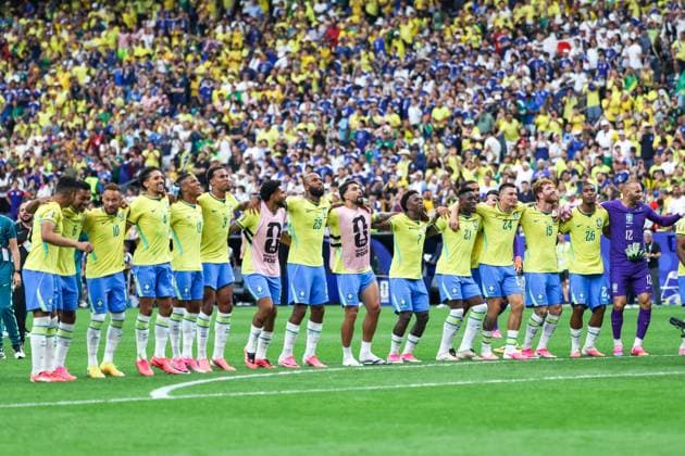 RECORD DATE NOT STATED FIFA World Cup, WM, Weltmeisterschaft, Fussball 2026 - Round of 32 - Brazil v Japan Brazil players celebrate their 2 1 victory over Japan after the FIFA World Cup 2026 Round of 32 match at Houston Stadium, in Texas, United States, on Monday, June 29, 2026.(Foto: Vanessa Carvalho Brazil Photo Press IMAGO) Sports Copyright: xVanessaxCarvalhox