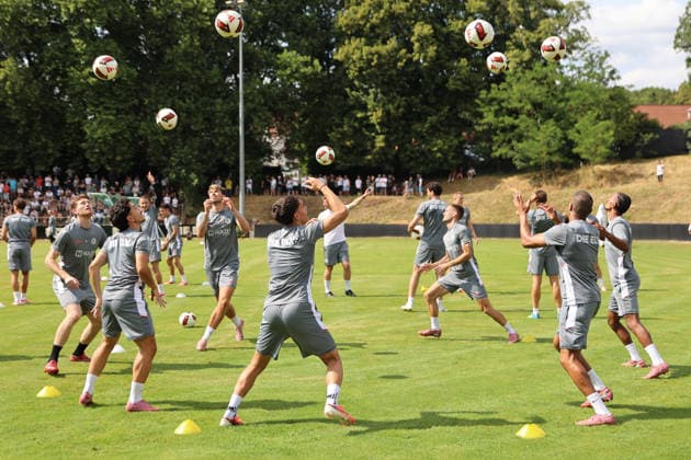 29.06.2026, Fussball, Herren, 1. Bundesliga, Saison 2026 2027, Trainingsauftakt, SV 07 Elversberg, Maximilian Rohr (SV 07 Elversberg), Florian Le Joncour (SV 07 Elversberg), Jason Ceka (SV 07 Elversberg), Frederik Schmahl (SV 07 Elversberg), Filimon Gerezgiher (SV 07 Elversberg), Jan Gyamerah (SV 07 Elversberg) Sankt Ingbert Mühlwaldstadion Saarland Deutschland (DEU) *** June 29, 2026, Soccer, Men s, 1st Bundesliga, 2026–2027 season, start of training, SV 07 Elversberg, Maximilian Rohr (SV 07 Elversberg), Florian Le Joncour (SV 07 Elversberg), Jason Ceka (SV 07 Elversberg), Frederik Schmahl SV 07 Elversberg, Filimon Gerezgiher SV 07 Elversberg, Jan Gyamerah SV 07 Elversberg, Sankt Ingbert, Mühlwaldstadion, Saarland, Germany, DEU Copyright: xSebastianxBachx