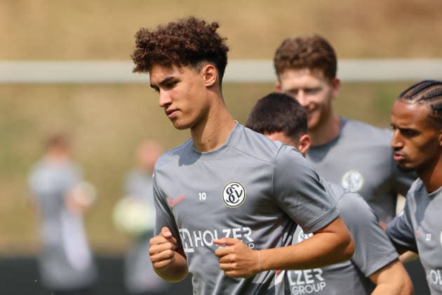 29.06.2026, Fussball, Herren, 1. Bundesliga, Saison 2026 2027, Trainingsauftakt, SV 07 Elversberg, Noah Darvich (SV 07 Elversberg) Sankt Ingbert Mühlwaldstadion Saarland Deutschland (DEU) *** June 29, 2026, Soccer, Men s, Bundesliga 1, 2026–2027 Season, Start of Training, SV 07 Elversberg, Noah Darvich SV 07 Elversberg Sankt Ingbert Mühlwaldstadion Saarland Germany DEU Copyright: xSebastianxBachx