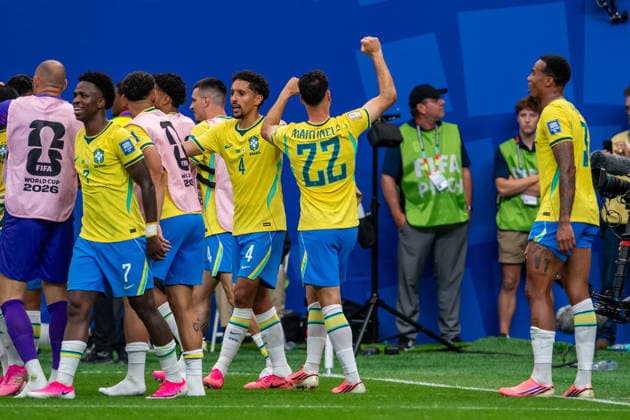 June 29, 2026: Brazil forward Gabriel Martinelli (22) celebrates his goal with teammates during a FIFA World Cup, WM, Weltmeisterschaft, Fussball Round of 32 match between Brazil and Japan in Houston, TX. .. CSM USA - ZUMAc04_ 20260629_faf_c04_034 Copyright: xTraskxSmithx
