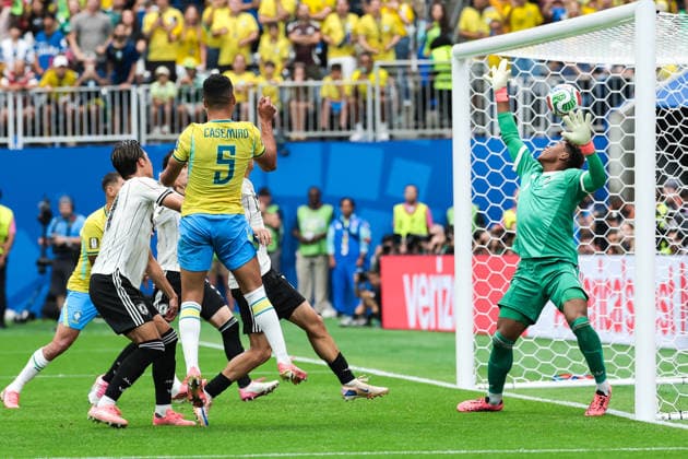 Casemiro of Brazil heads the ball during a FIFA Men’s World Cup 2026 round of 32 football match between Brazil and Japan at Houston Stadium, in Houston on June 29th 2026 (Photo by Leo Barrilari SPP)  Copyright: xLeoxBarrilari SPPx Sportspressphoto_SPR180241