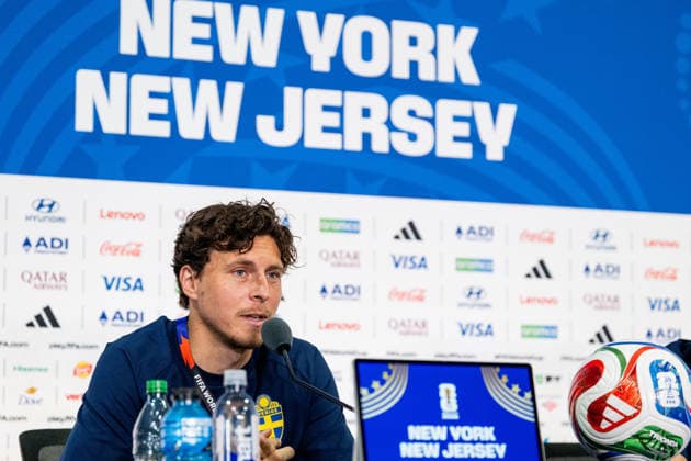 260629 Victor Nilsson Lindelöf of the Swedish national football team at a press conference, PK, Pressekonferenz during day 19 of the FIFA World Cup, WM, Weltmeisterschaft, Fussball 2026 on June 29, 2026 in New Jersey. Photo: Petter Arvidson BILDBYRAN kod PA PA1267 fotboll football soccer fotball vm fotbolls-vm fotball-vm fotbolls-vm 2026 fifa world cup 2026 presskonferens press conference sverige sweden sverige a day 19 bbeng *** 260629 Victor Nilsson Lindelöf of the Swedish national soccer team at a press conference on Day 19 of the 2026 FIFA World Cup on June 29, 2026 in New Jersey. Photo by Petter Arvidson, BILDBYRAN, code PA PA1267. soccer, football, fotball, World Cup, FIFA World Cup 2026, press conference, Sweden, sverige, sverige on day 19 bbeng  Copyright: PETTERxARVIDSON BB260629PA097