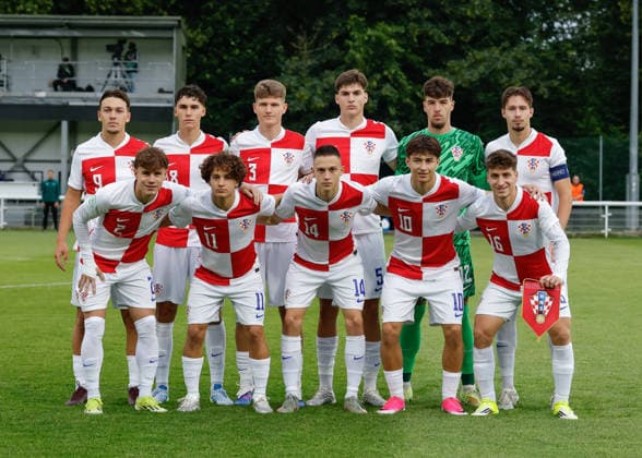 Bangor, Wales, 29th June 2026. Players of Croatia pose for a team photograph ahead of the Croatia U19 vs Ukraine U19 UEFA European U19 Championship match at Bangor City Stadium, Bangor. Picture credit should read: Cody Froggatt Sportimage EDITORIAL USE ONLY. No use with unauthorised audio, video, data, fixture lists, club league logos or live services. Online in-match use limited to 120 images, no video emulation. No use in betting, games or single club league player publications. SPI_005_CF_CROATIA_U19_V_UKRAINE_U19 SPI-4855-0004