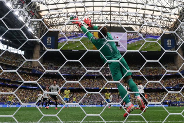 HOUSTON, TX - JUNE 29: Zion Suzuki 1 of Japan leaps for a save during the FIFA World Cup, WM, Weltmeisterschaft, Fussball 2026 Round of 32 match between Brazil and Japan on June 29, 2026, at Houston Stadium in Houston, Texas. (Photo by David Buono Icon Sportswire) SOCCER: JUN 29 FIFA World Cup 26 Round of 32 - Brazil vs Japan EDITORIAL USE ONLY Icon260629069