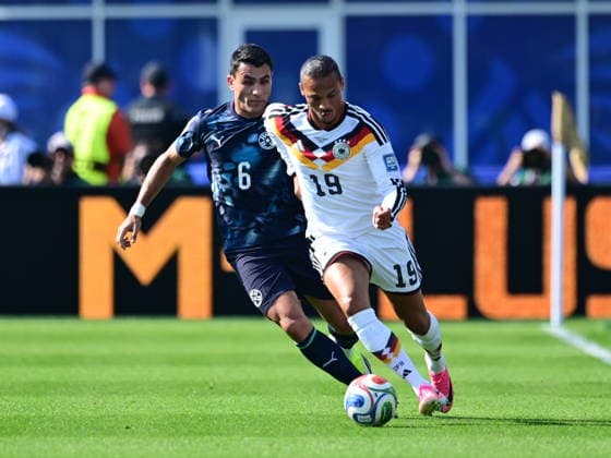 Germany v Paraguay - FIFA World Cup, WM, Weltmeisterschaft, Fussball 2026 - Round of 32 FOXBOROUGH, USA - JUNE 29: Leroy Sane of Germany in action against Junior Alonso of Paraguay during the 2026 FIFA World Cup Round of 32 match between Germany and Paraguay at Boston Stadium (Gillette Stadium) in Foxborough, Massachusetts, United States on June 29, 2026. Abdulhamid Hosbas Anadolu Massachusetts United States. Editorial use only. Please get in touch for any other usage.  Copyright: x2026xAnadoluxAbdulhamidxHosbasx